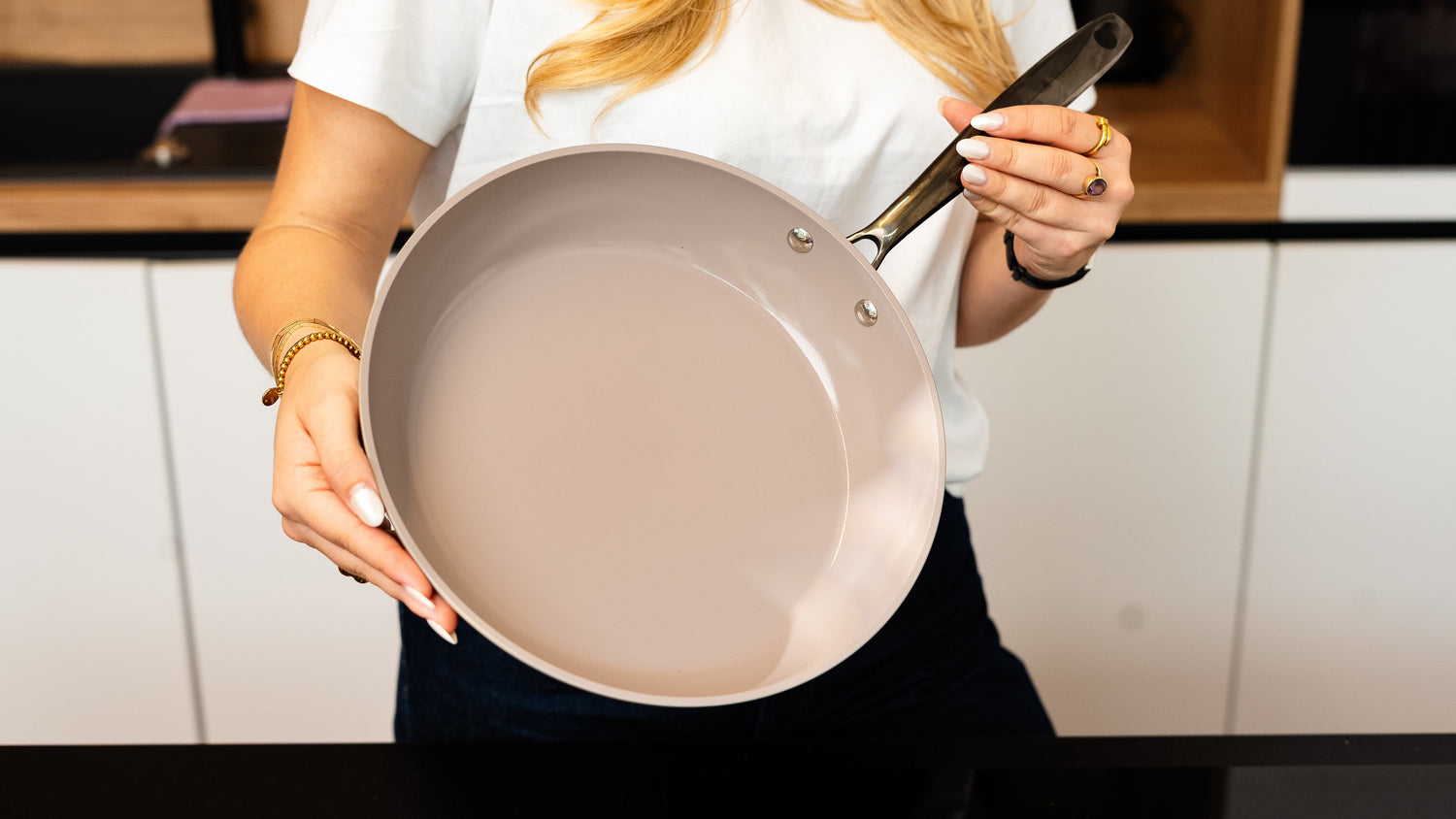 Kapotte pan weggooien of upcyclen met Cook & Pan