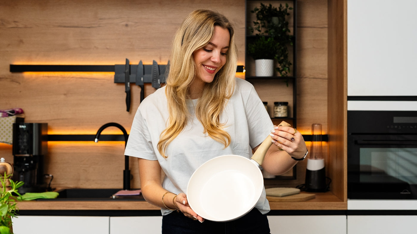 Wat is het verschil tussen keramische en teflon-coatings?