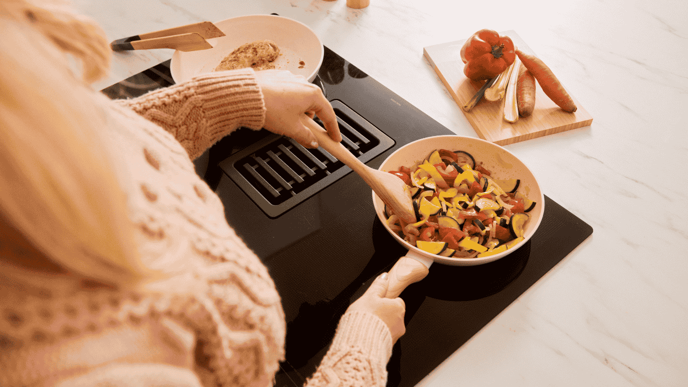 Hoe gebruik je een wok op inductie? (Zonder in te leveren op smaak)