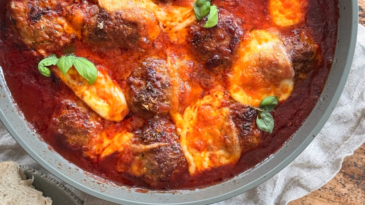 Polpette al forno : boulettes italiennes à la sauce tomate, mozzarella et basilic frais