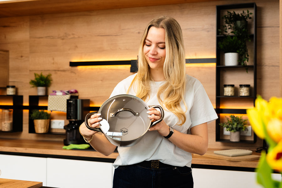 Taupe of Mind Wok pan 30 cm