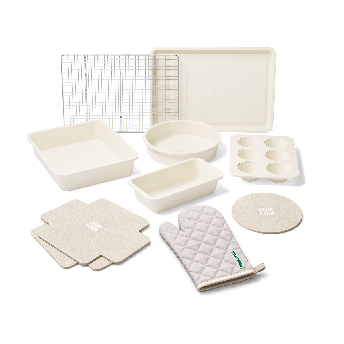 Go Ivory 10-piece baking set with baking tins, baking sheets, oven gloves and accessories in ivory