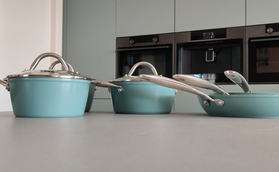 Go Blue Wok pan 30 cm