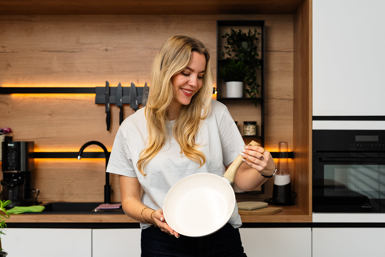 Wat is het verschil tussen keramische en teflon-coatings?