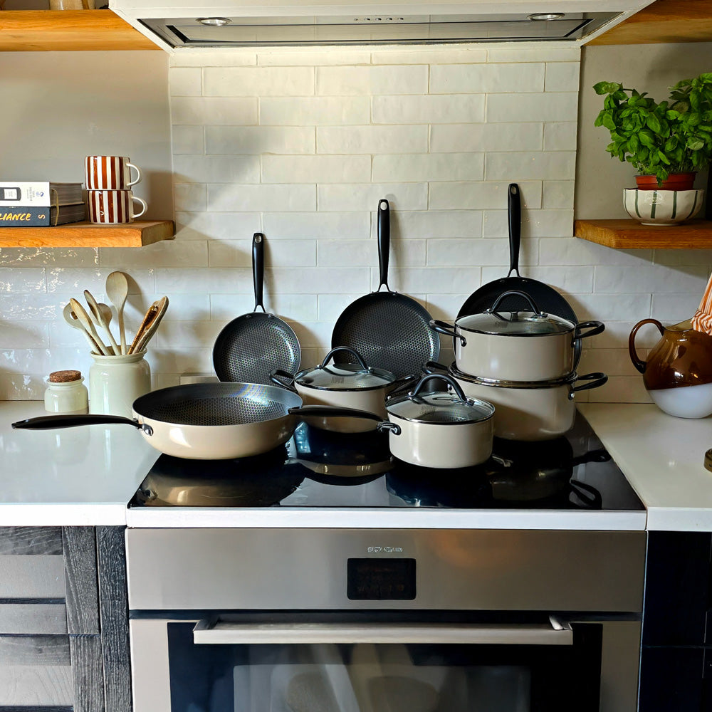 Taupe of Mind Honey Hapjespan 24 cm - RVS