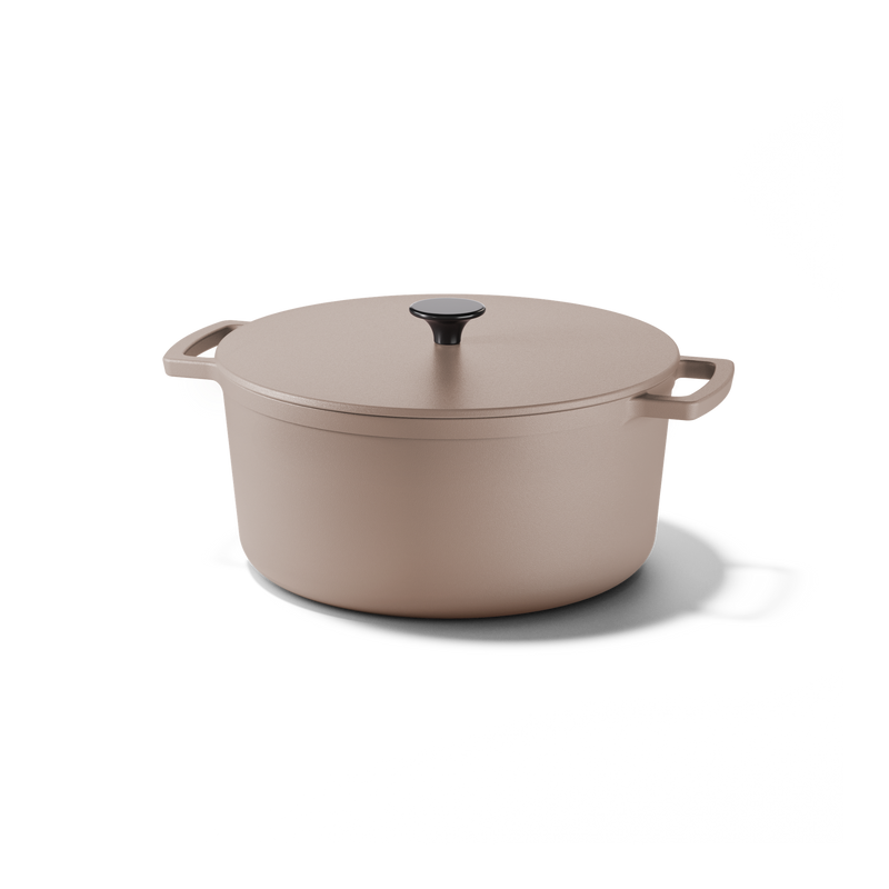 Taupe gietijzeren braadpan van 20 cm met deksel en twee handgrepen