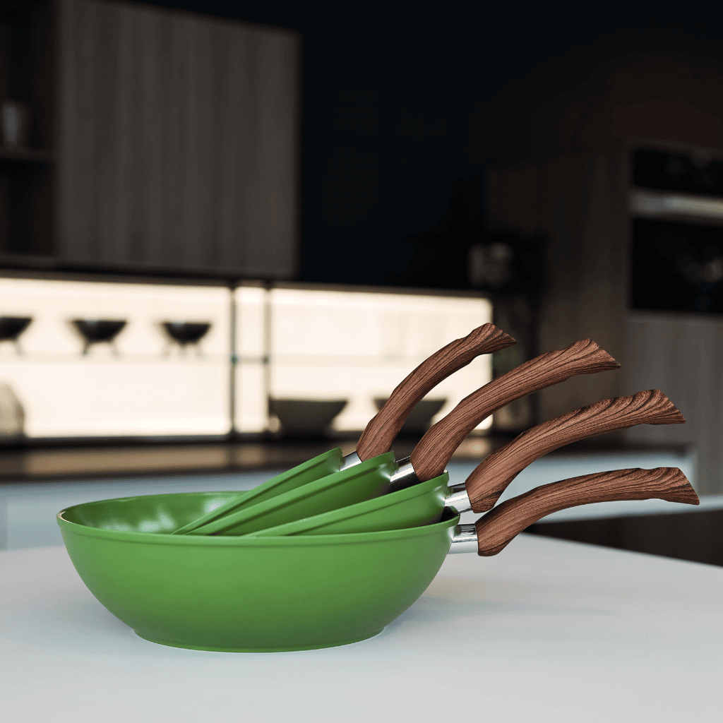 Drie koekenpannen in een wok pan 30 cm | Go Green By C&P