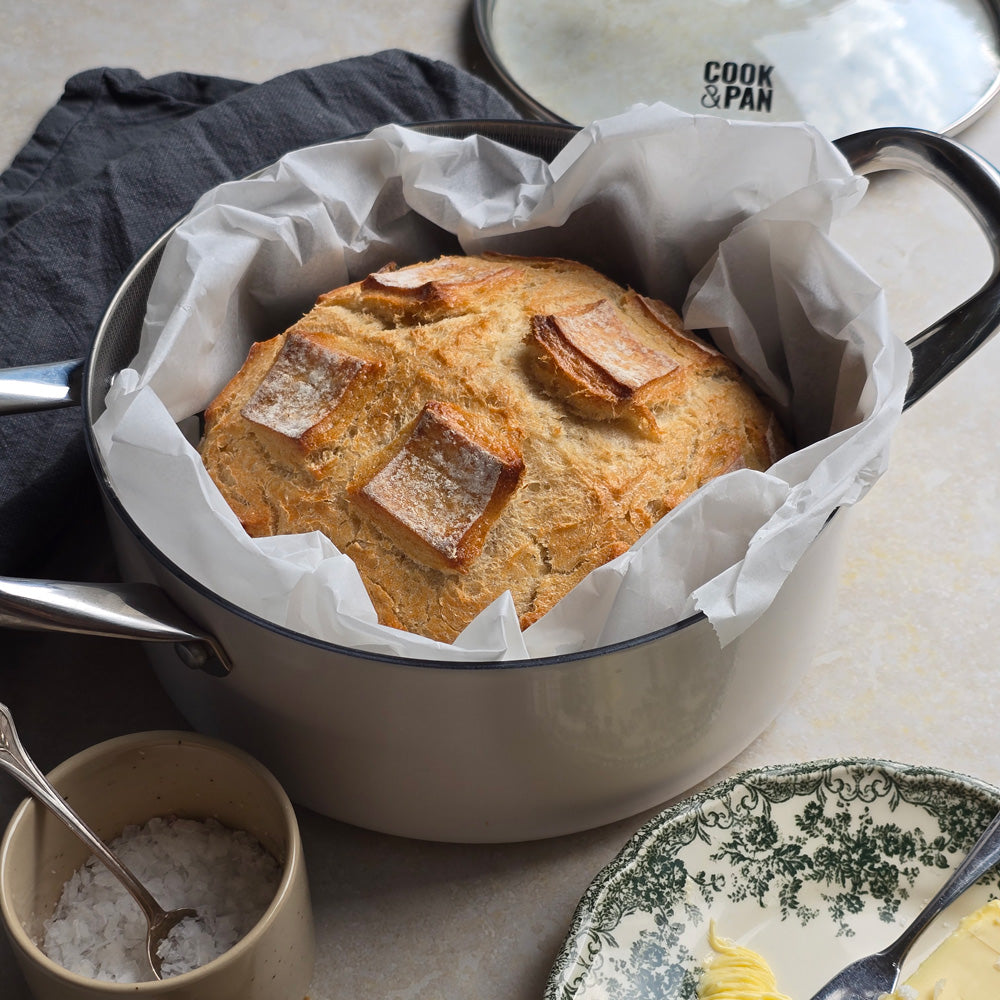 Go Ivory Honey Kookpan met deksel 24 cm - RVS