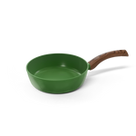 Grüner stielkochtopf von 28 cm mit Holzgriff und Antihaftbeschichtung.