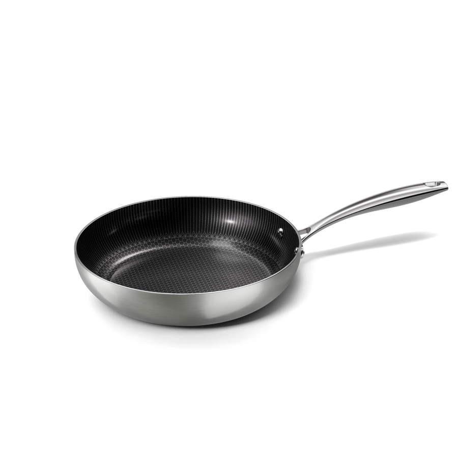 Honey Bratpfanne 28 cm mit keramischer Antihaftbeschichtung und silberfarbener Aluminiumkörper, schwarzer Griff.