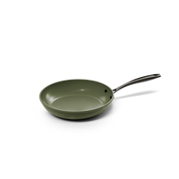 Donkergroene koekenpan 20 cm met gladde antiaanbaklaag en zwart handvat.