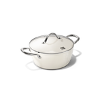 Ivorykleurige braadpan met deksel, stevige grepen en glanzende afwerking, 24 cm.