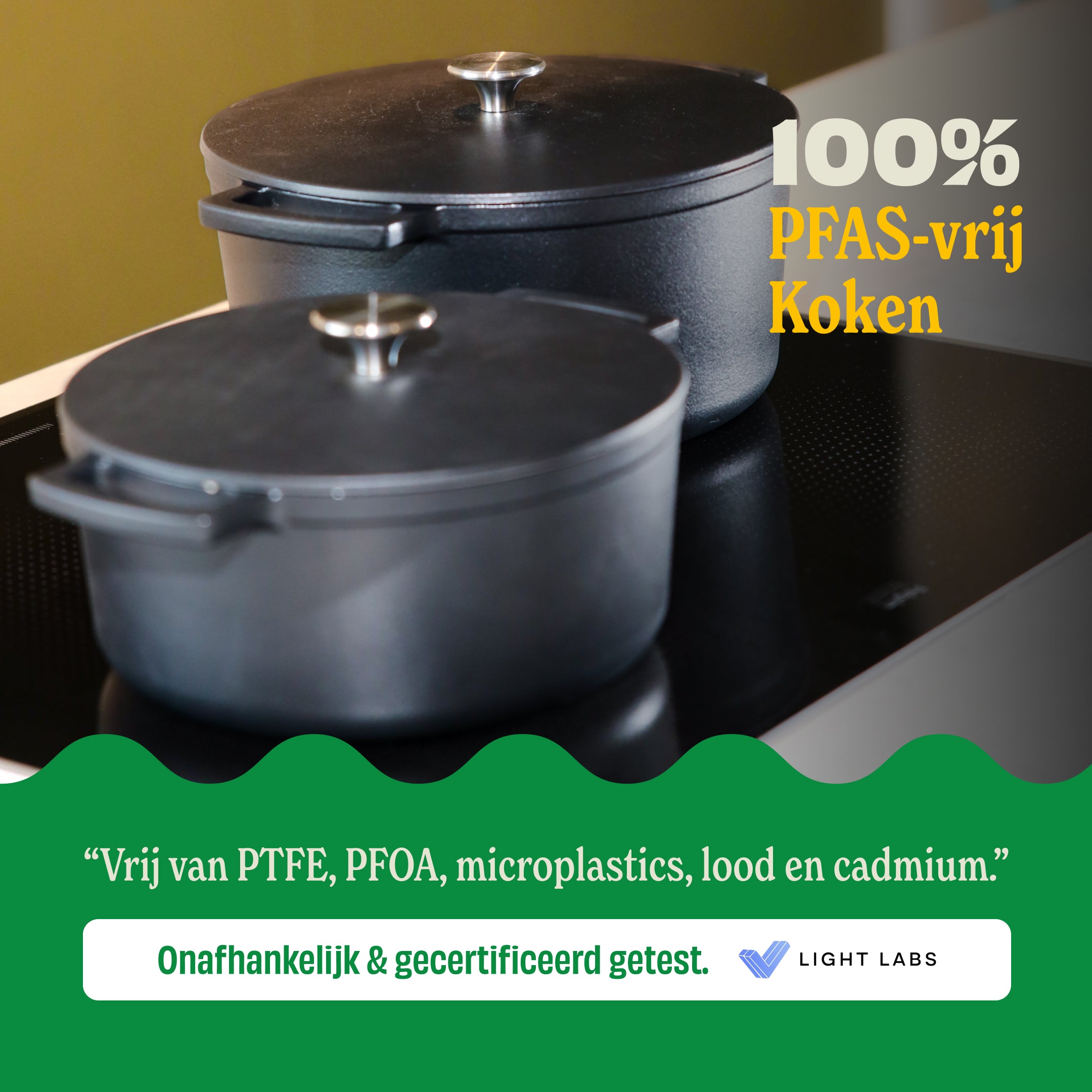 Two Signature casserole pots with lid, 100% PFAS-free cooking and tested by Light Labs.