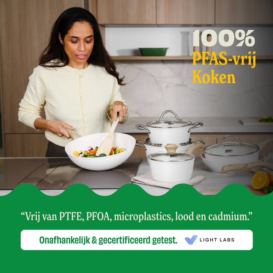 Cuisinez sans PFAS avec les casseroles et poêles en céramique Go Ivory de Cook & Pan avec revêtement antiadhésif