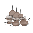 Taupekleurige 9-delige pannenset met glazen deksels en zwarte handvatten.